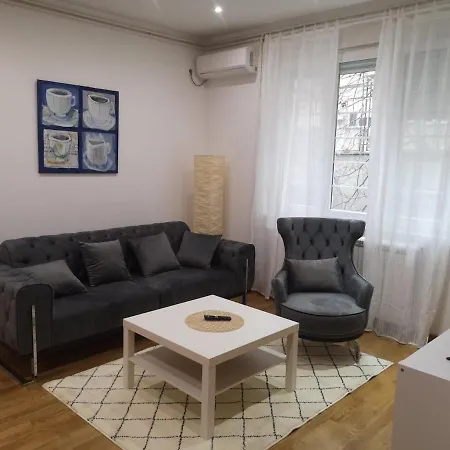 Modern In The Center